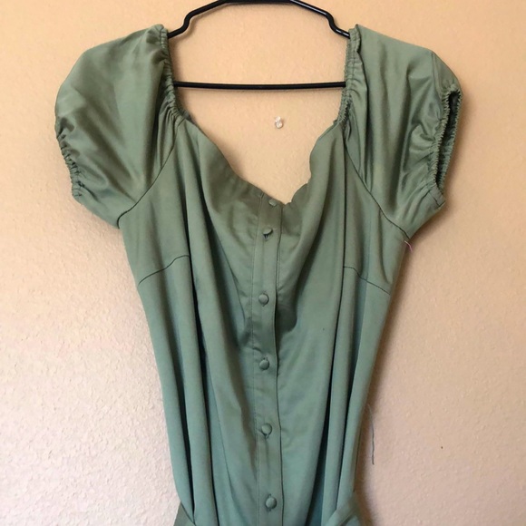 Great Spring Dress - Picture 1 of 4